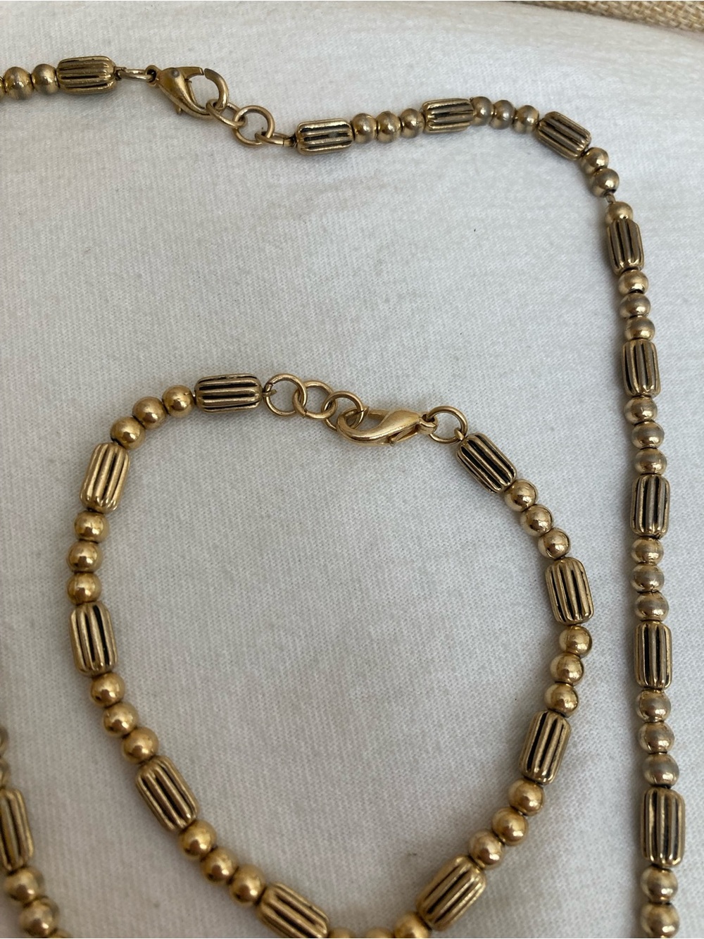 Necklace and Bracelet Vintage Set - Picture 4 of 7
